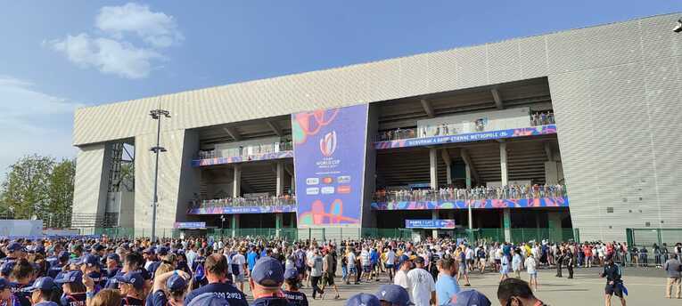サンテティエンヌのスタジアム。オーストラリア対フィジーの試合前　©Hiroaki Sawada