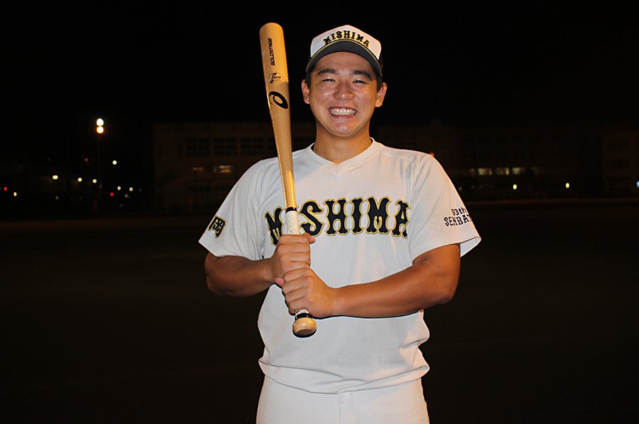 《楽天3位》21世紀枠からドラフト指名! “超天然素材”前田銀治が秘める無限大の可能性<Number Web> photograph by Yu Takagi