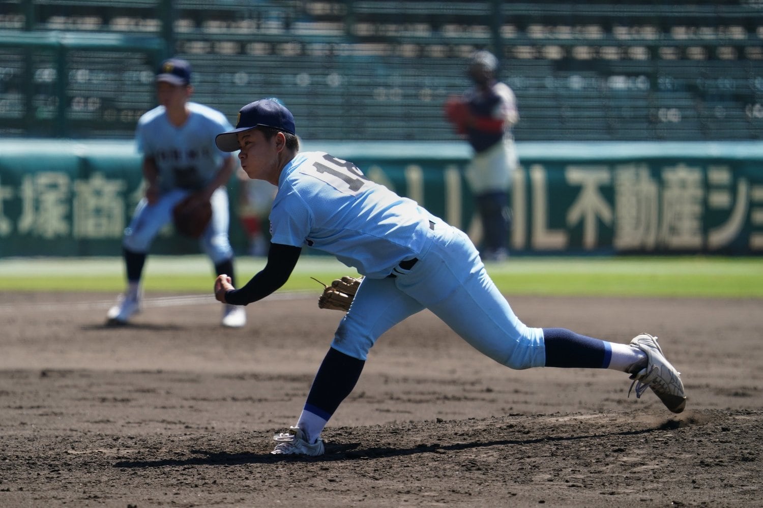 準決勝の7回途中にマウンドを任された近江の副島