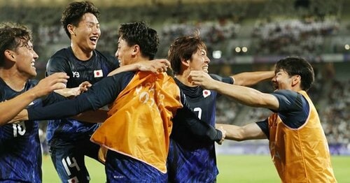 荒木遼太郎を徹底解剖 - Number Web - ナンバー 荒木遼太郎を徹底解剖 - Number Web - ナンバー