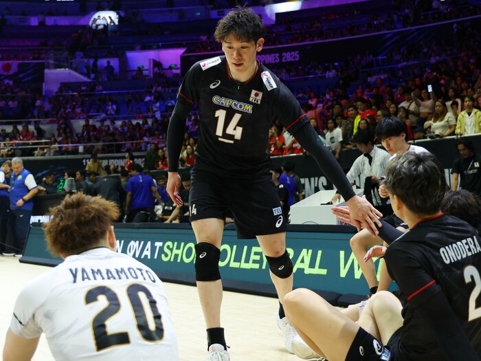 男子バレー“完敗”なぜ？「藍でも取れなかった」石川祐希、山本智大も現地記者に本音ポロリ…難敵トルコが徹底した“強豪ニッポンの倒し方”＜Number Web＞ photograph by YUTAKA/AFLO SPORT