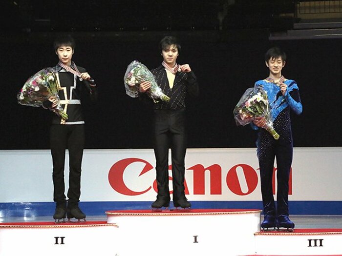 日本勢、男子金銅、女子銅の世界Jr.。次世代フィギュア界が見えてきた!<Number Web> photograph by Dave Carmichael/AFLO