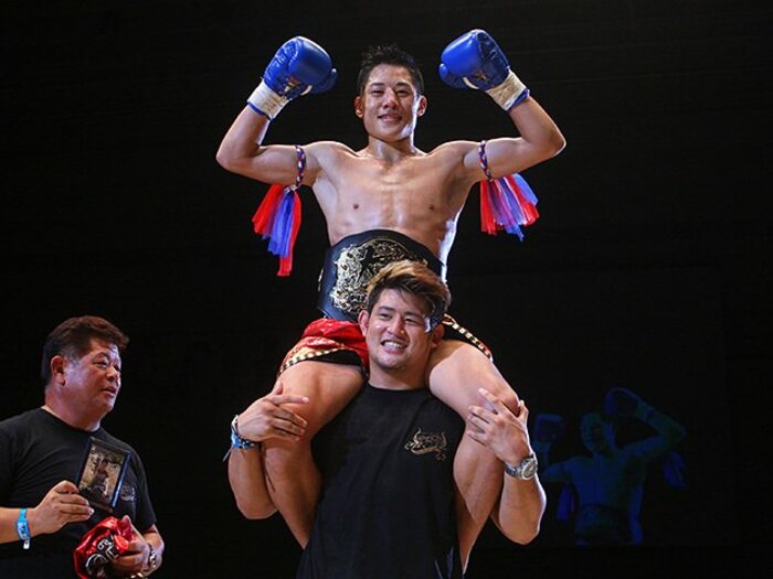 HIROYAの弟、大雅が18歳で王者に。Krushのリングが見せる残酷な輝き。＜Number Web＞ photograph by Takao Masaki
