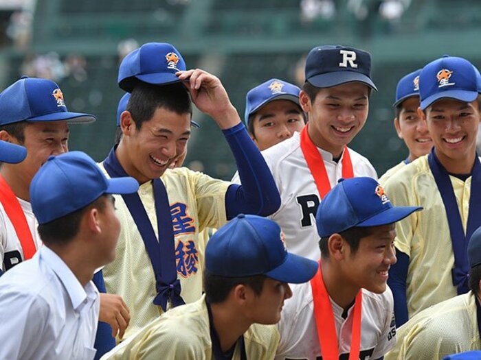 奥川恭伸は誰よりも穏やかなエース。笑い、泣き、不安すら受け入れて。＜Number Web＞ photograph by Hideki Sugiyama