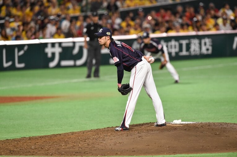 ヤクルト時代の秋吉亮　©Nanae Suzuki