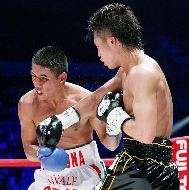 カルモア戦では世界戦初の判定勝ちとなったが……　©JIJI PRESS