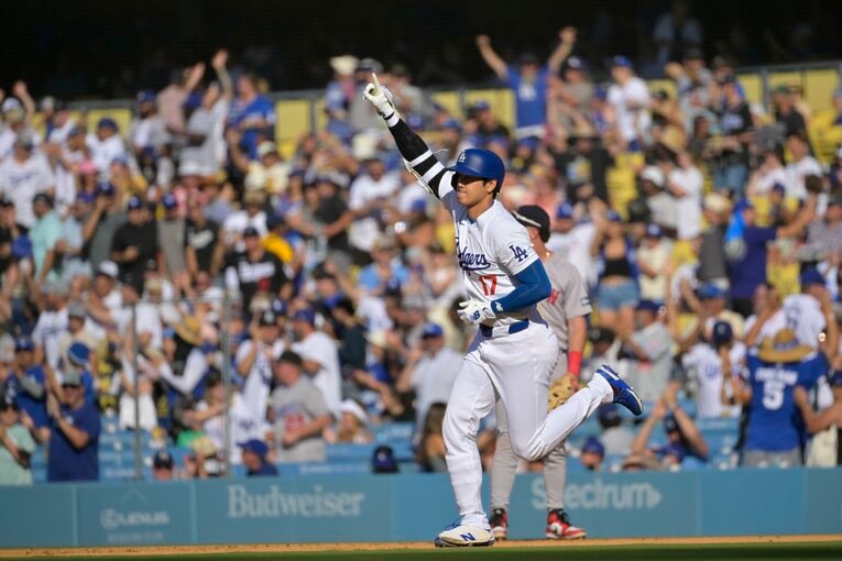 飛距離144mの“ダイソームラン”で観客も一気に沸いた　©Getty Images