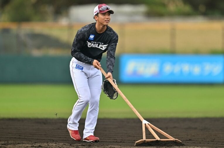 プロ野球人気のカギを握る、23歳のスター候補とは？（写真は楽天・宗山塁） ／ photograph by JIJI PRESS