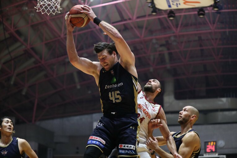 西の雄・琉球ゴールデンキングスに訪れた“我慢の時”  藤田HCが語る打開のためのチームの原点とは(5)