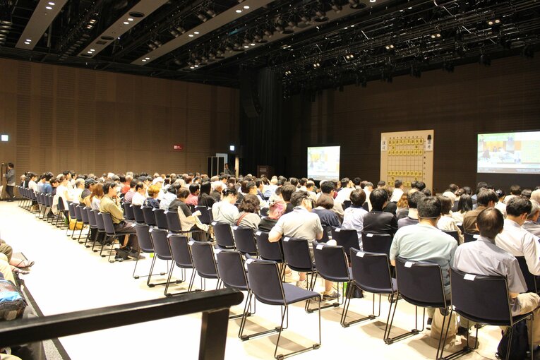 7月7日、中日ホールで開催された大盤解説会　©Number Web