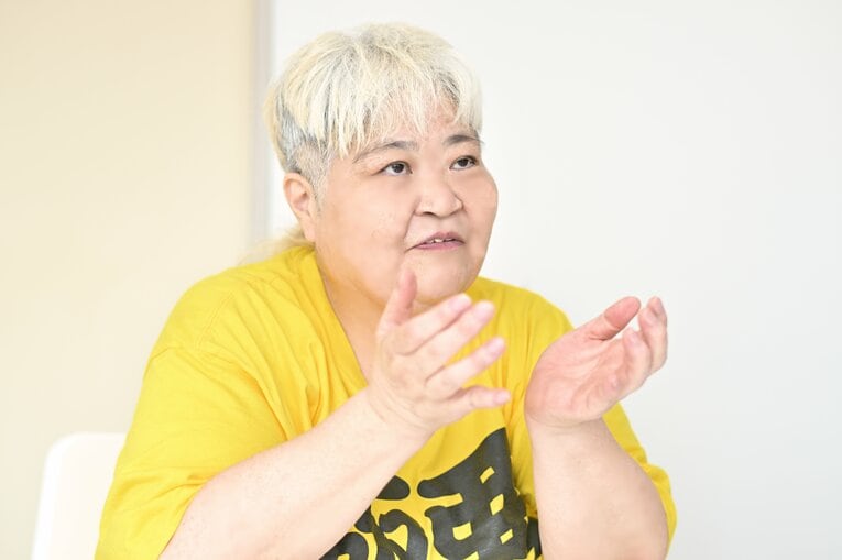現在のダンプ松本　©BUNGEISHUNJU