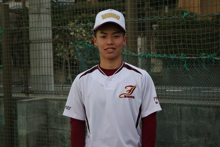 背番号は「9」ながら現在はエースと4番を担う松本　©Fumi Sawai