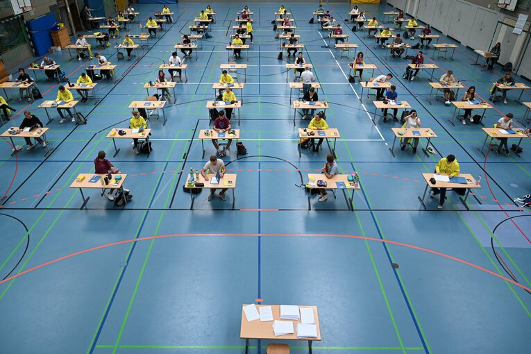 アスリート自身が意識を高めるだけでなく、周囲のサポート環境を整えることも大切だ ©Getty Images