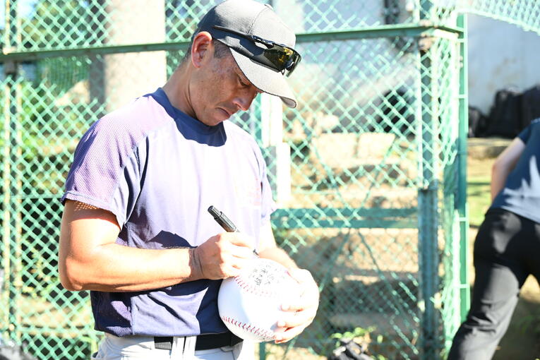 甲子園優勝から高校に戻って…取材対応時の様子　©Naoya Sanuki