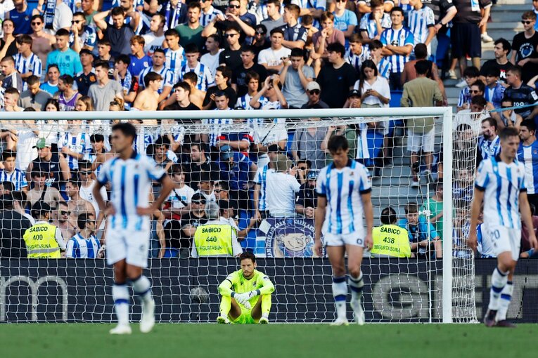 久保建英2戦連続MOMにアシスト、響き渡る「タケクボコール」も冴えない表情「やはりシルバ不在は…」カメラマンが感じたこと(12)