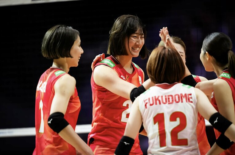 秋元美空（VNLブラジル戦）　©︎Volleyball World