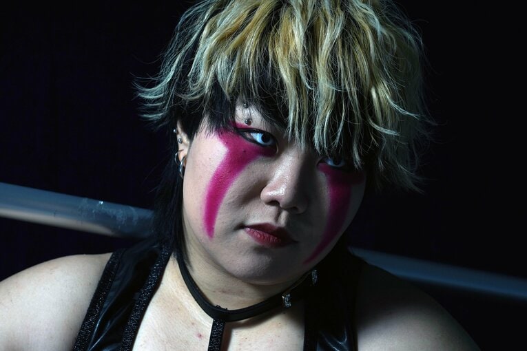 靭帯断裂は「むしろおいしかった（笑）」スターダムの最恐ヒール・刀羅ナツコの“黒い再生計画”「みんな私の掌の上だ」《特別グラビア》(22)