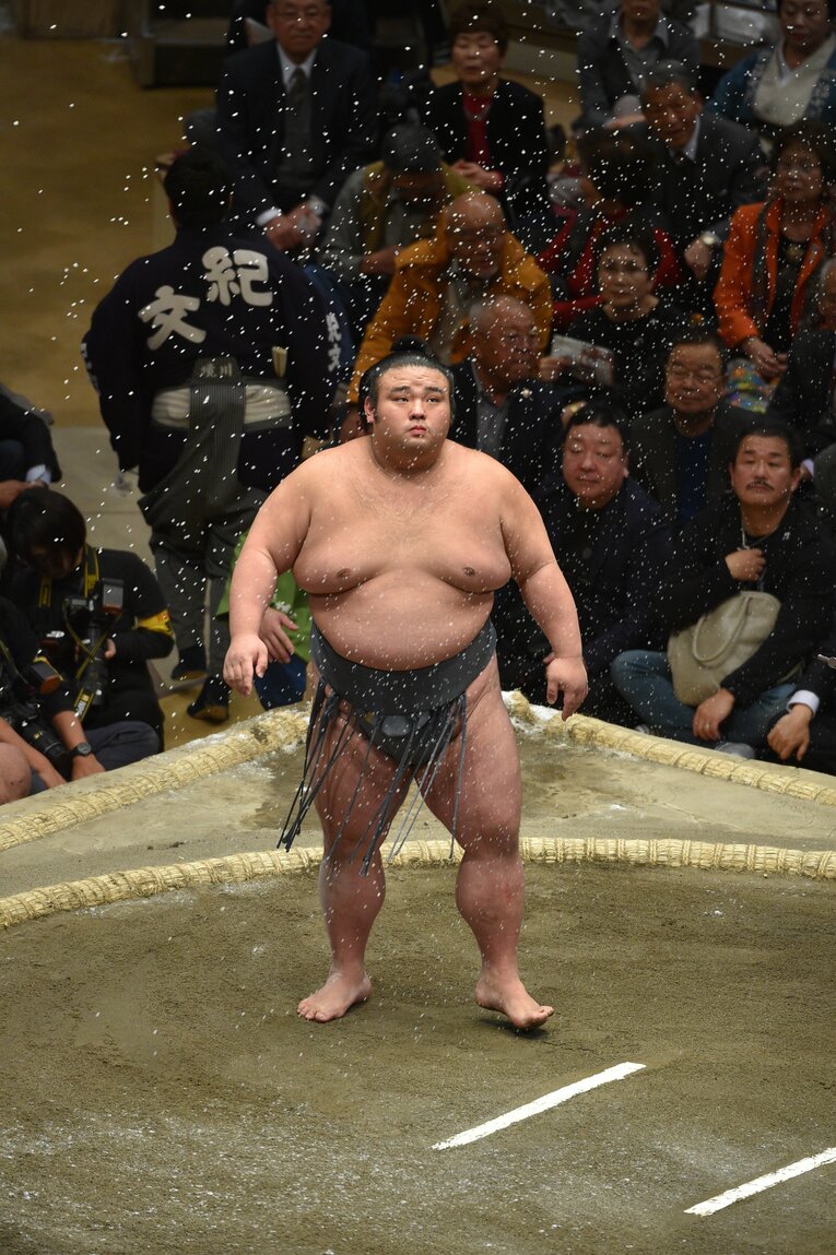 九州場所、照ノ富士を1敗（10日目終了時点）で追う大関貴景勝（写真は2019年撮影）　©JMPA
