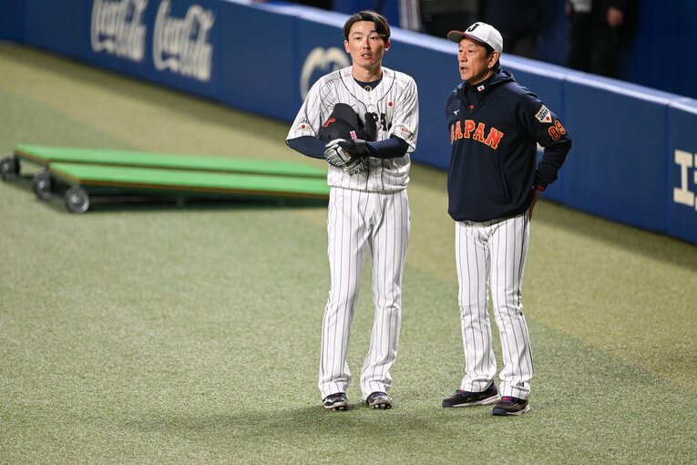 源田と栗山監督 ©Nanae Suzuki