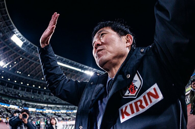 森保一監督が試合途中に見せる修正力について、トルシエは高く評価する ／ photograph by Kiichi Matsumoto