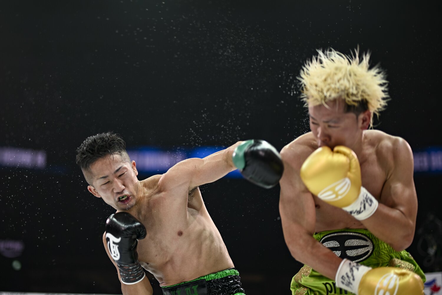 4ラウンド終了時の公開採点はイーブンだったが、徐々に流れは井上サイドのペースに… ©️Hiroaki Finito Yamaguchi