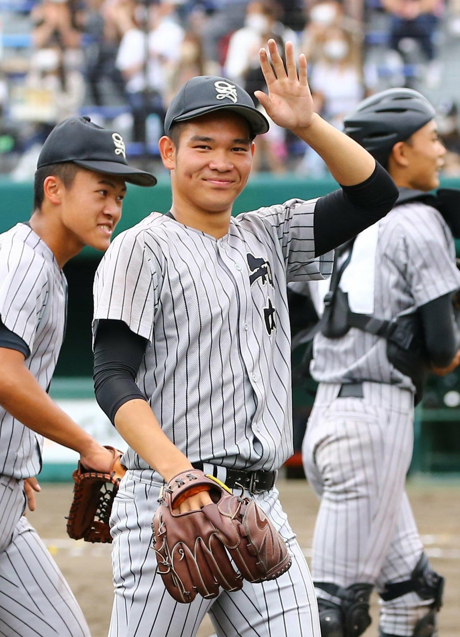 プロ志望届を出している知内高の左腕・坂本拓己（180cm85kg・左投左打）。奥尻島の中学校から進学してきた　©Sankei Shimbun