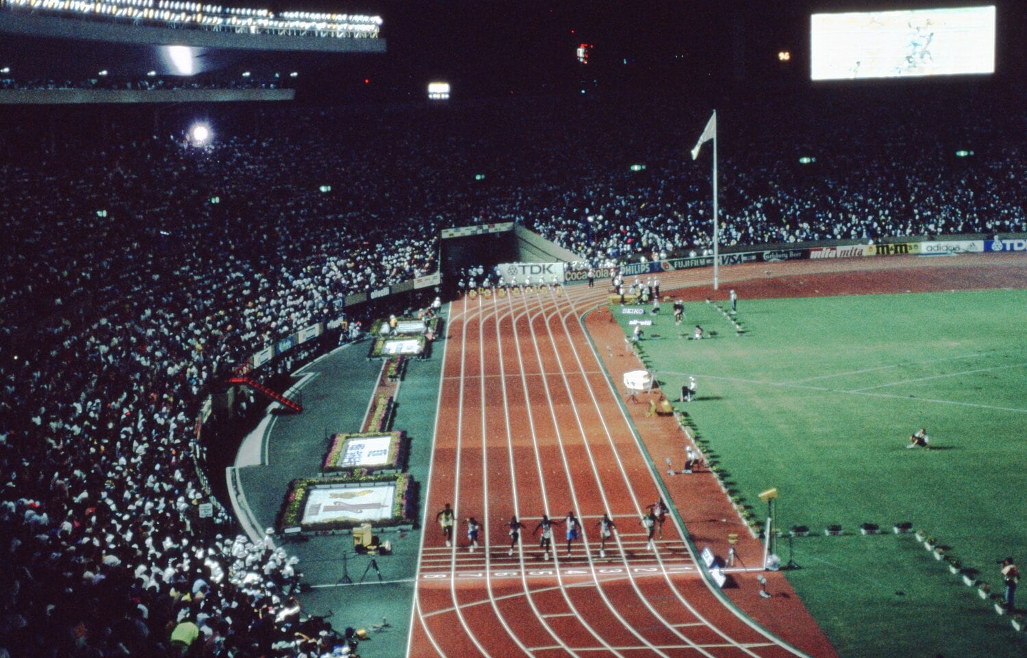 ゴール直前の瞬間　©JMPA