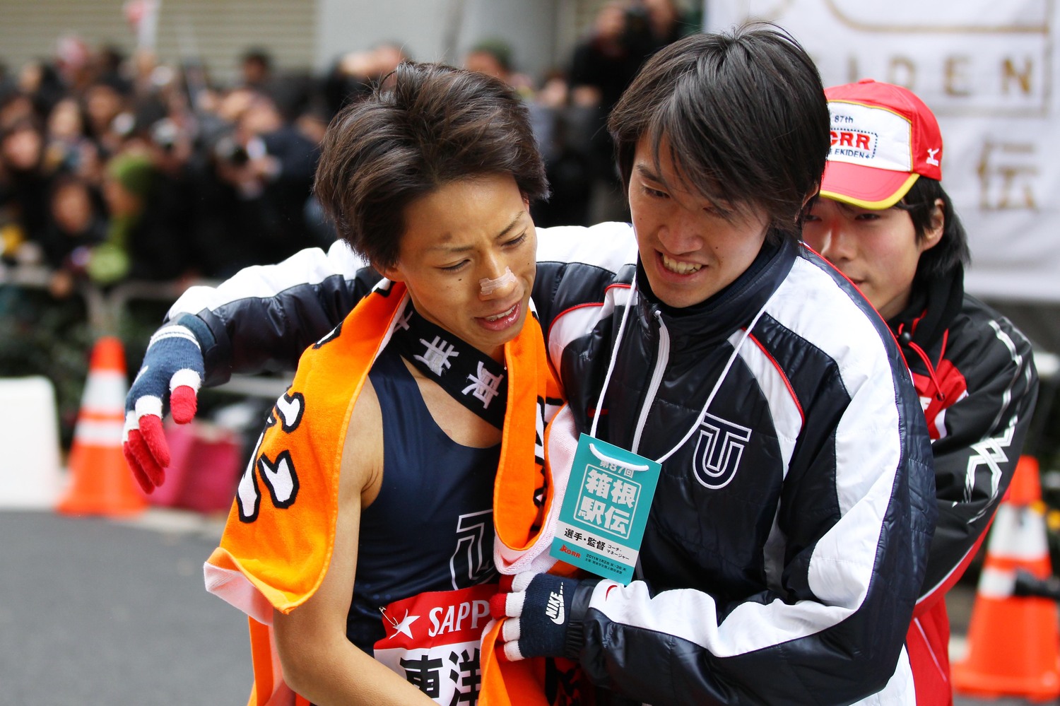 区間賞の走りを見せるも、あと1歩届かなかった東洋大10区・山本憲二　©︎AFLO SPORT