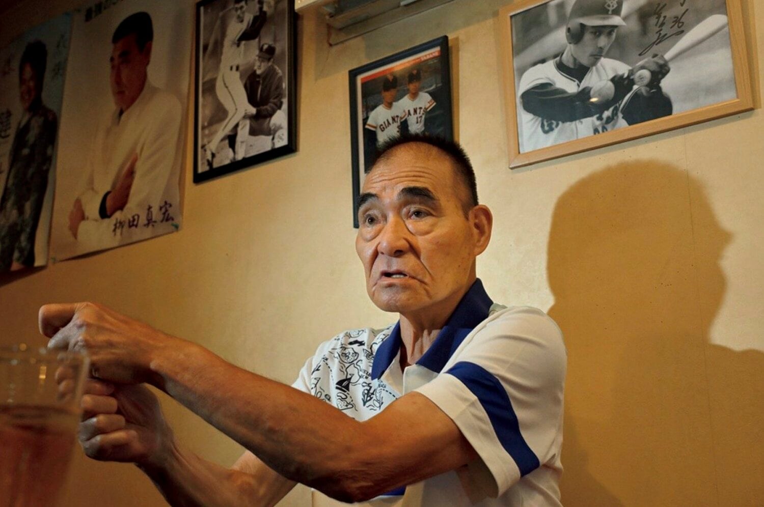 柳田真宏（やなぎだ・まさひろ）／1948年5月21日生、熊本県出身。九州学院高卒。'69年から巨人に都合13年間在籍。'77年には「巨人史上最強の五番打者」と呼ばれる活躍ぶり。引退翌年の'83年に演歌歌手デビュー。現在、八王子でスナック『まむし36』を経営　©Hideki Sugiyama