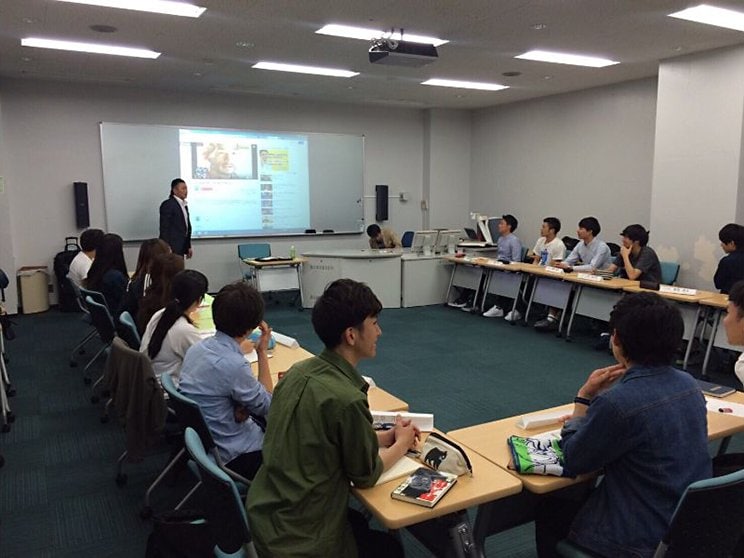 鳥取の岡野雅行GMと意見交換したことも