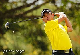 平塚哲二
'00年初シードを獲得。'03年日本シリーズJTカップで初優勝。昨年アジアパシフィック パナソニックオープン優勝。