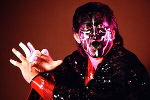 「ムタと武藤を同時に撮りたい」カメラマンの無茶ぶりにグレート・ムタはどう答えた？ 34年の歴史に幕、“悪の化身”が魅力的だった理由