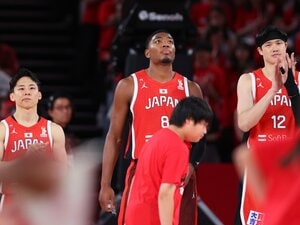 渡邊雄太「歴史はこうやって繋がっていく」八村塁＆河村勇輝と“27.8秒”の共演…男子バスケ黄金時代にある明確な目標「3人がまた一緒にプレーできたら…」