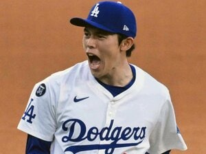 「ササキはまさに“興味深いシーズン”だ」米老舗メディア編集長が語る「守護神・佐々木朗希」覚醒のワケ…日米メディア報の“決定的な違い”とは？