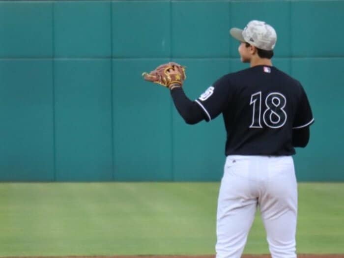 「実は侍ジャパンの“隠し球”だった」井端弘和監督がサプライズ選出を目指していたMAX161km右腕とは何者か？「日本人の母を持つ無名の21歳で…」＜Number Web＞ photograph by Yuki Yamada