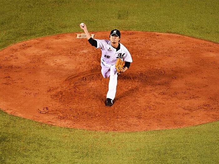 涌井秀章×大谷翔平、対決の構図。最多勝投手同士の勝負を徹底検証！＜Number Web＞ photograph by NIKKAN SPORTS