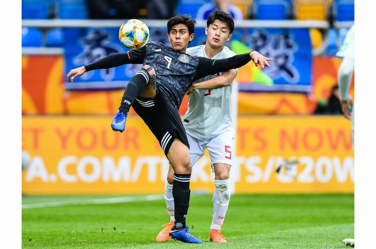 2019年U-20W杯メキシコ戦では菅原が先発出場した©Getty Images