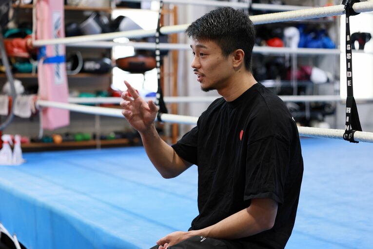 西田との日本人世界王座統一戦にかける思いを明かした中谷　©︎Shigeki Yamamoto