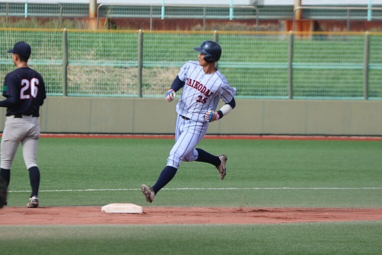 日ハムから育成1位指名を受けた岡田。大工大からは初のドラフト指名となった　©Yuki Suenaga