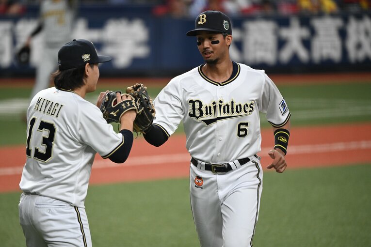 宗の堅守は幾度となく投手のピンチを救ってきた　©︎Naoya Sanuki