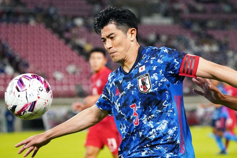 7月のE-1選手権でキャプテンマークを巻く谷口彰悟　©Etsuo Hara/Getty Images