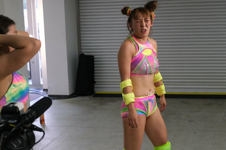 「プレッシャーも凄かったはず」フワちゃんデビュー戦で見えた“プロレスへの本気度”…師匠が明かす舞台裏「100点満点。努力の成果です」(95)