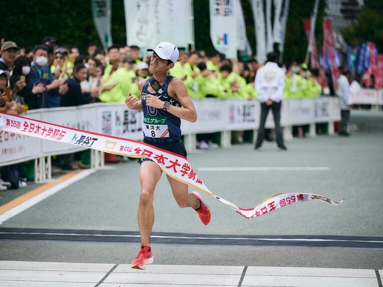 昨年11月の全日本大学駅伝では14位に沈んでいた　©Yuki Suenaga