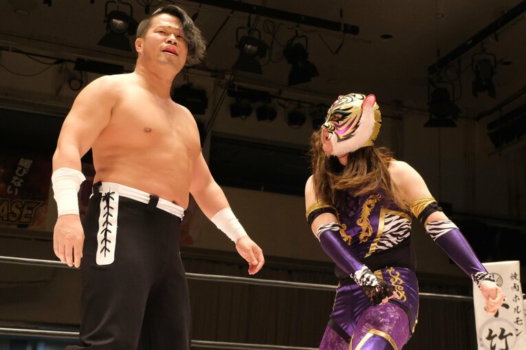 タイガー・クイーンは“女子プロレスの生態系”を破壊している？ 男女タイガータッグ結成で無敗継続も、今後求められる“世界観の構築”(22)