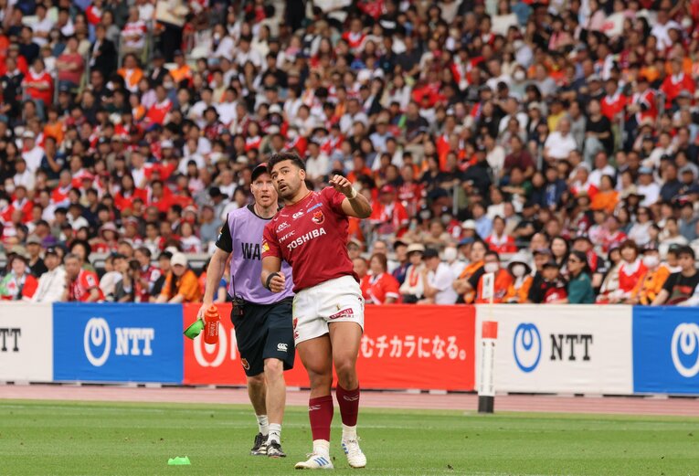 キックもきっちりきめた　©Nobuhiko Otomo