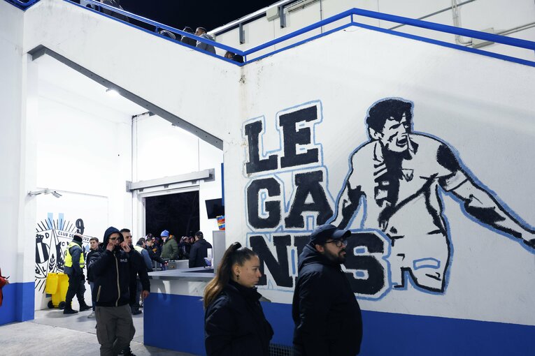 「W杯出番なし」からのリスタート…柴崎岳は今、スペイン2部でどうなっている？“思いを内に秘めたはず”30歳の今を撮った(5)