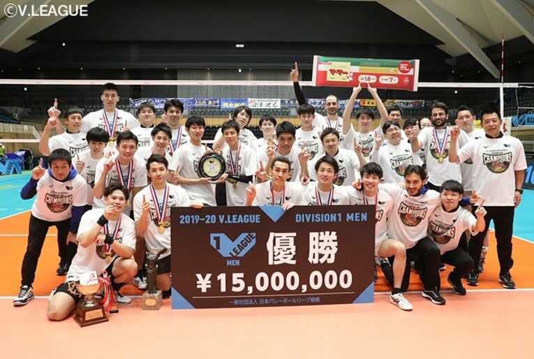 西田有志のサービスエースの裏に。ジェイテクト悲願のVリーグ初優勝。(4)