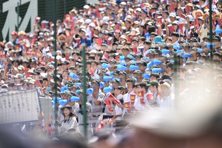 慶応の応援団　©Nanae Suzuki