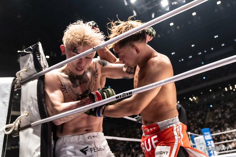 『RIZIN45.』平本蓮vs.YA-MAN　©RIZIN FF