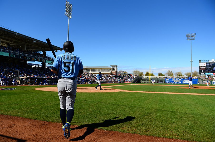 イチローがプロ28年目の開幕を迎える。逆境でもこの人なら、きっと――。<Number Web> photograph by Naoya Sanuki